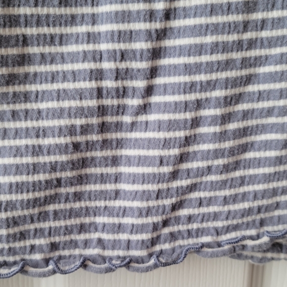 SO Crop Top Short Sleeve Shirt Large - Picture 3 of 7